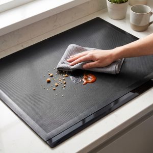 Alternative view of StoveCover – Covoraș de protecție din silicon pentru plită cu inducție